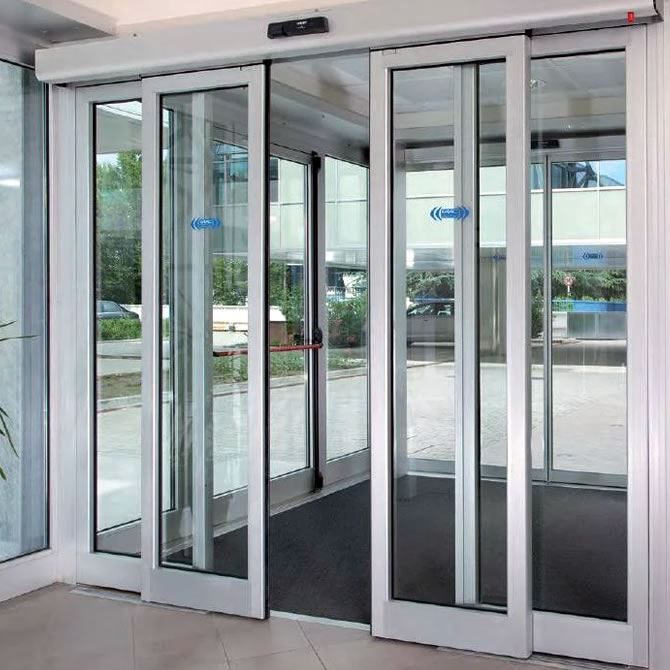 Puertas automáticas de Aluminio y Vidrio